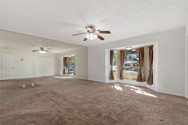 3402 Park Dale Drive, Deer Park, TX 77536