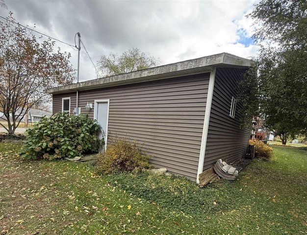 329 E St Joseph Street, Lawrence, MI 49064