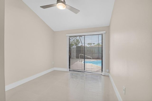 9939 Boca Gardens Trail D, Boca Raton, FL 33496