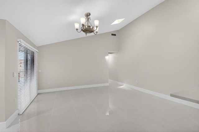 9939 Boca Gardens Trail D, Boca Raton, FL 33496