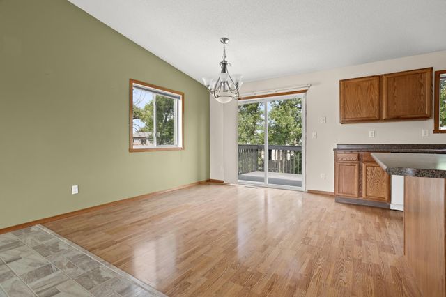 1860 Huntington Lane, West Fargo, ND 58078