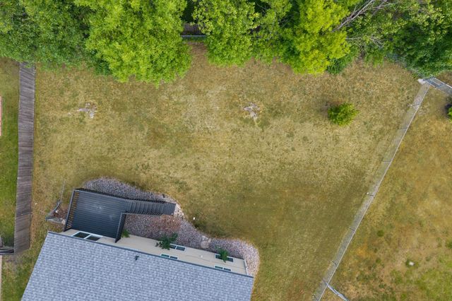 1860 Huntington Lane, West Fargo, ND 58078
