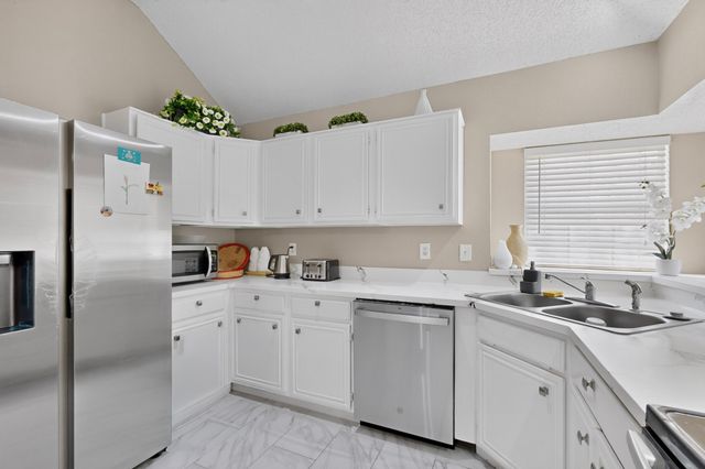 1517 Wesley Drive, Mesquite, TX 75149