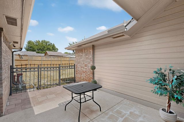 1517 Wesley Drive, Mesquite, TX 75149