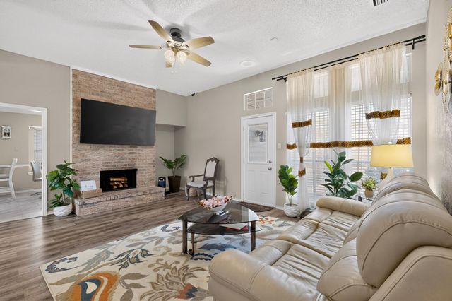 1517 Wesley Drive, Mesquite, TX 75149