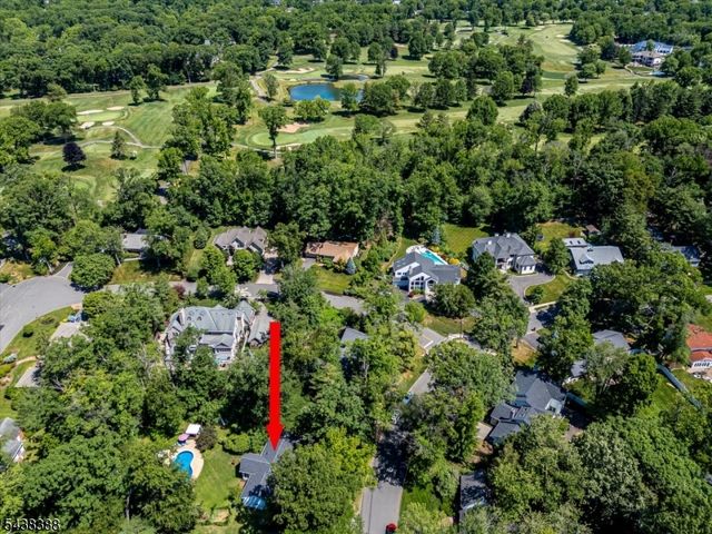 9 Clive Hills Rd, Edison Twp., NJ 08820