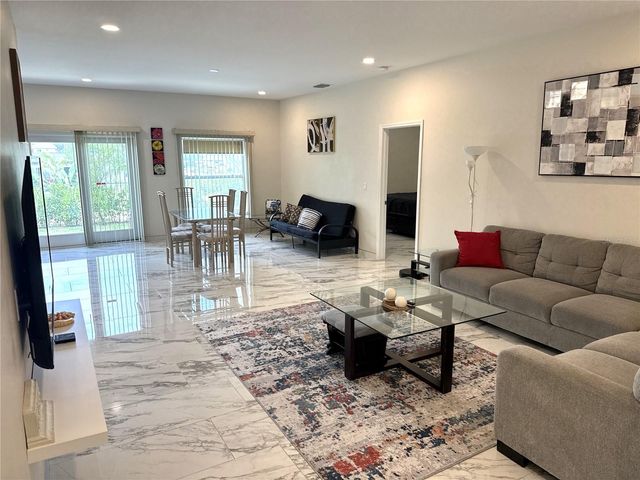 1501 HELENE AVENUE, Englewood, FL 34223