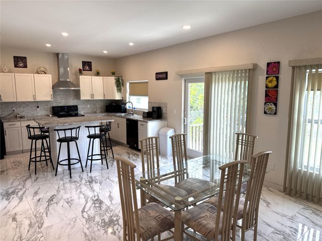 1501 HELENE AVENUE, Englewood, FL 34223