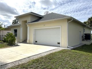 1501 HELENE AVENUE, Englewood, FL 34223