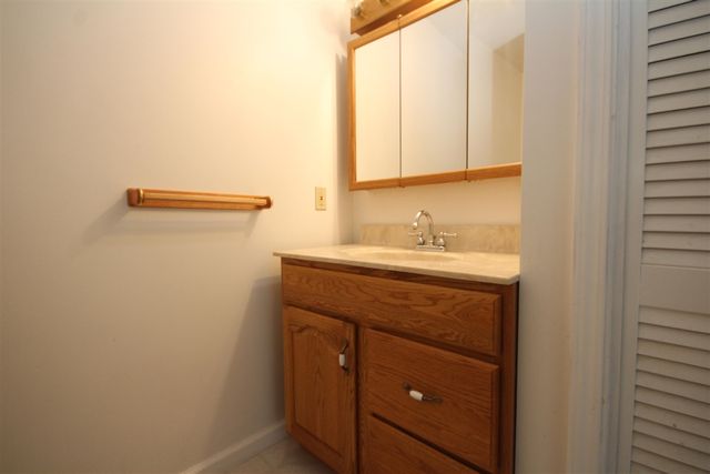 8833 E Q Avenue, Scotts, MI 49088