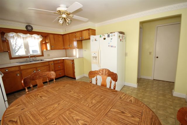 8833 E Q Avenue, Scotts, MI 49088