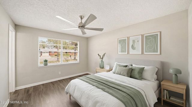 586 MADEIRA Drive, Orange Park, FL 32073