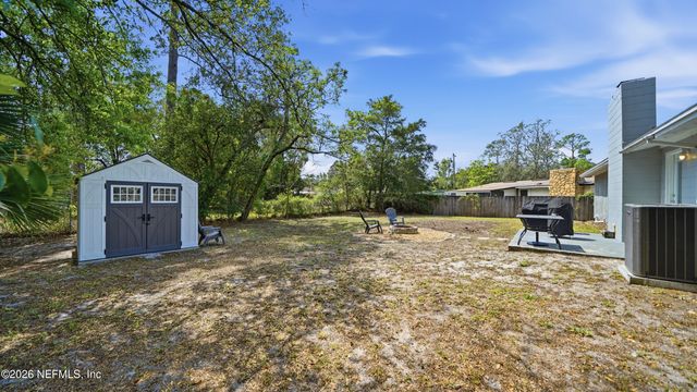 586 MADEIRA Drive, Orange Park, FL 32073