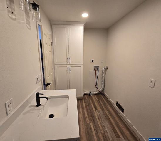 4359 64th Pl NE, Salem, OR 97305