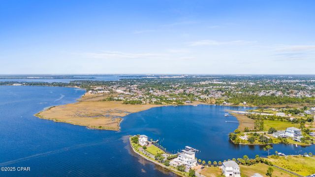 6304 Ivy C Road, Panama City, FL 32404