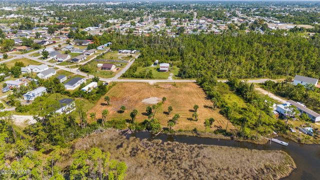 6304 Ivy C Road, Panama City, FL 32404