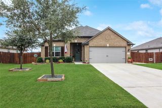 180 Sunshine LN, Kyle, TX 78640