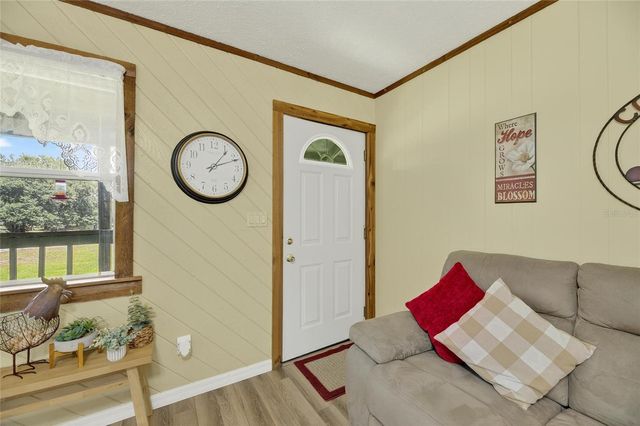 205 WENDEL AVENUE, Lithia, FL 33547
