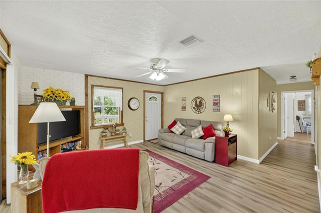 205 WENDEL AVENUE, Lithia, FL 33547