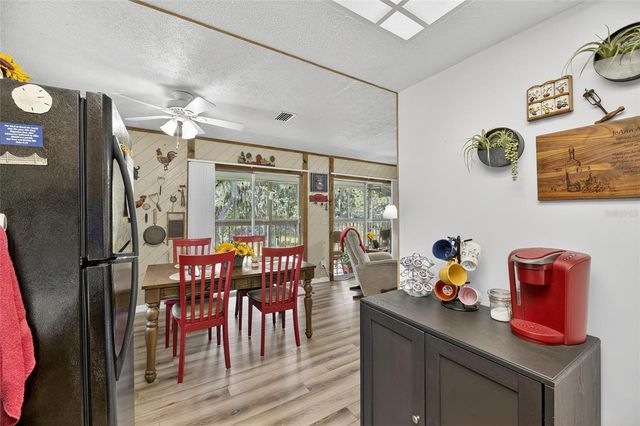 205 WENDEL AVENUE, Lithia, FL 33547