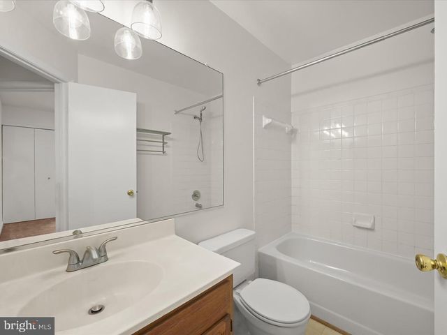 9537 CLOCKTOWER LN, Columbia, MD 21046
