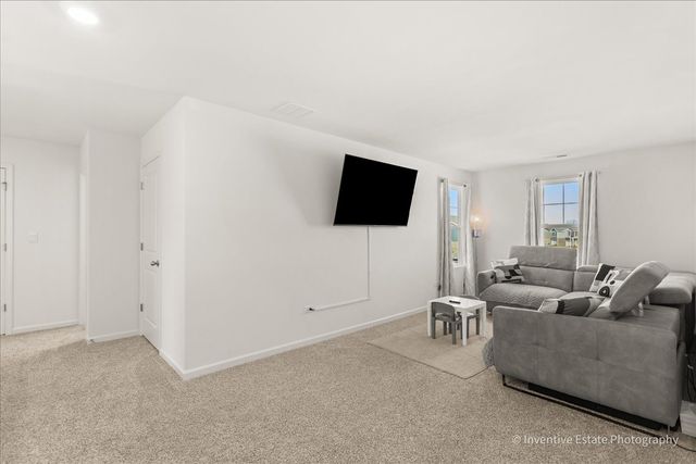 6219 Longford Lane, Tinley Park, IL 60477