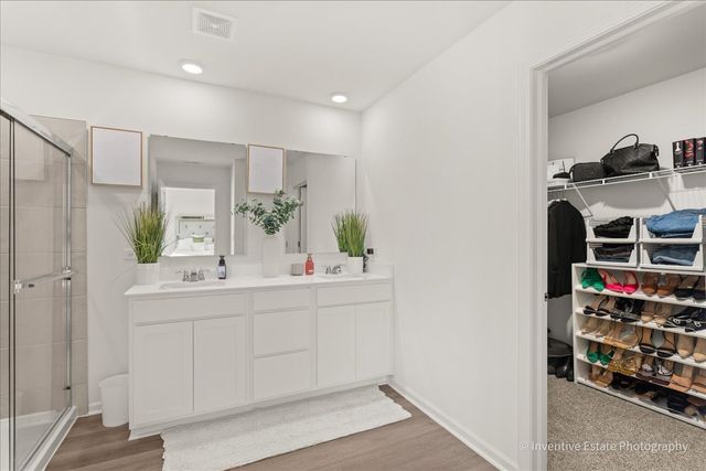 6219 Longford Lane, Tinley Park, IL 60477