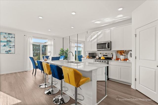 6219 Longford Lane, Tinley Park, IL 60477