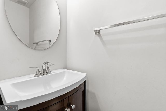 8529 STANSBURY LAKE DR, Baltimore, MD 21222