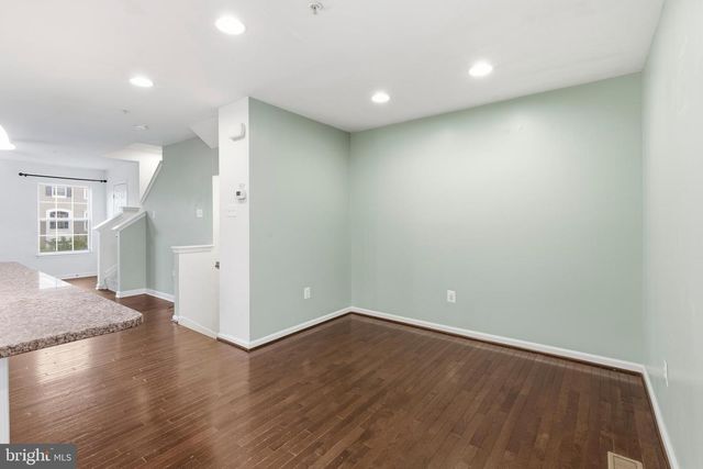 8529 STANSBURY LAKE DR, Baltimore, MD 21222