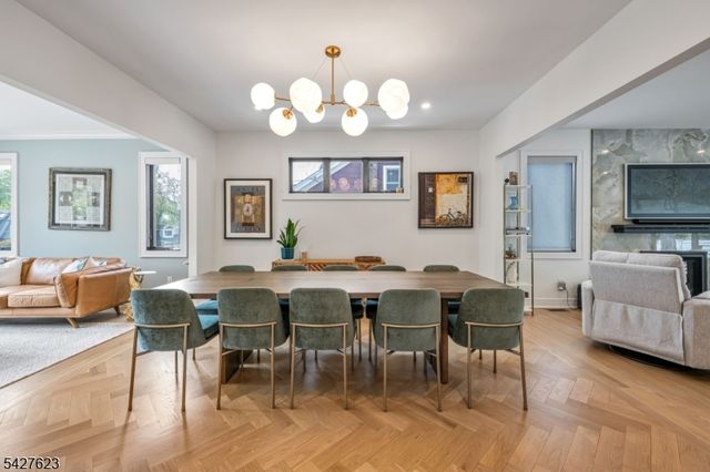67 Westervelt Pl, Cresskill Boro, NJ 07626