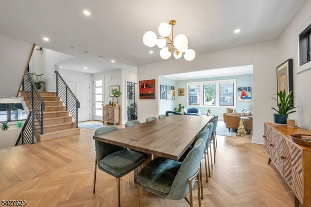 67 Westervelt Pl, Cresskill Boro, NJ 07626