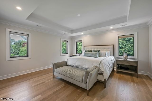 67 Westervelt Pl, Cresskill Boro, NJ 07626