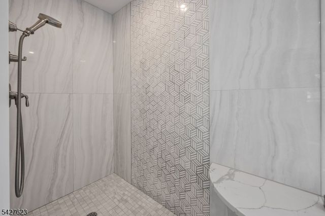 67 Westervelt Pl, Cresskill Boro, NJ 07626