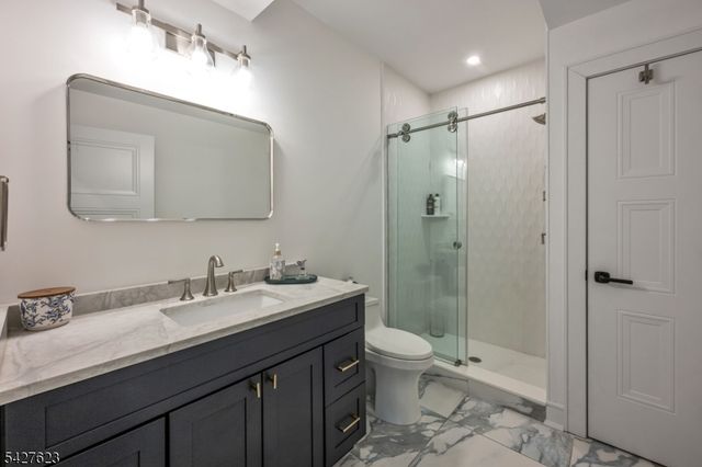 67 Westervelt Pl, Cresskill Boro, NJ 07626