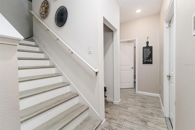 813 GRAZIE LOOP, Davenport, FL 33837