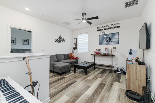 813 GRAZIE LOOP, Davenport, FL 33837