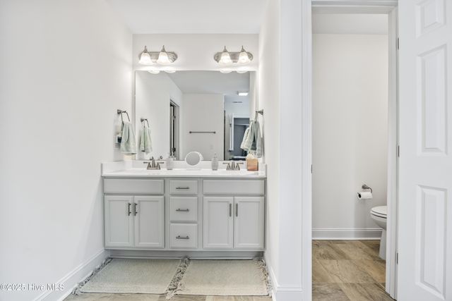 207 W Yellow Lois Drive, Hampstead, NC 28443