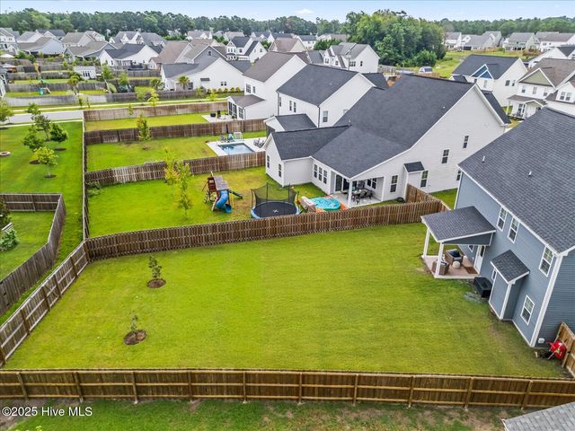 207 W Yellow Lois Drive, Hampstead, NC 28443