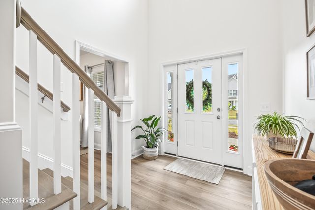 207 W Yellow Lois Drive, Hampstead, NC 28443