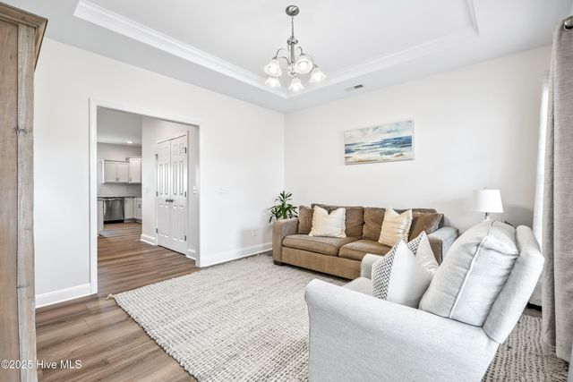 207 W Yellow Lois Drive, Hampstead, NC 28443