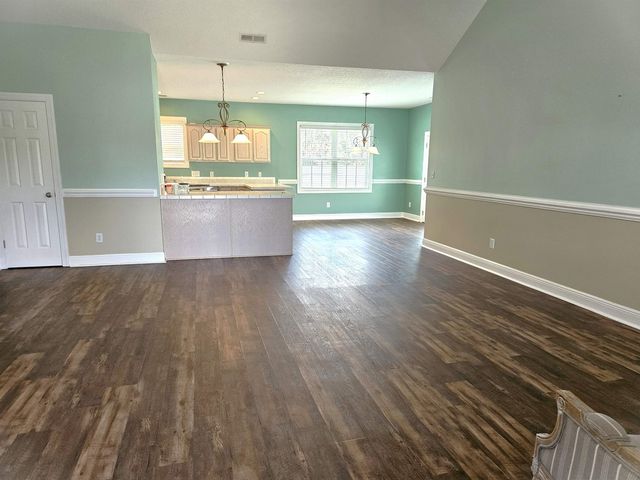 1028 Cherry Tree Ln., North Myrtle Beach, SC 29582