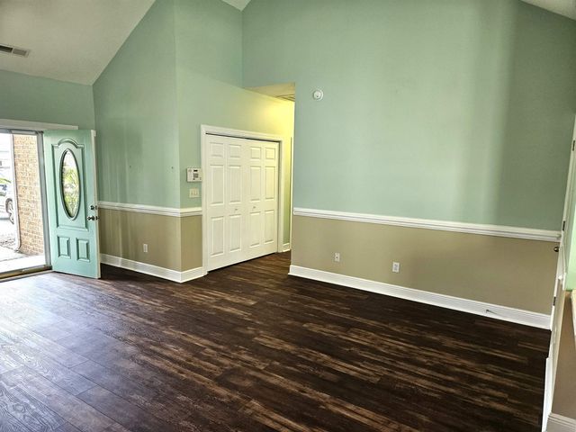 1028 Cherry Tree Ln., North Myrtle Beach, SC 29582