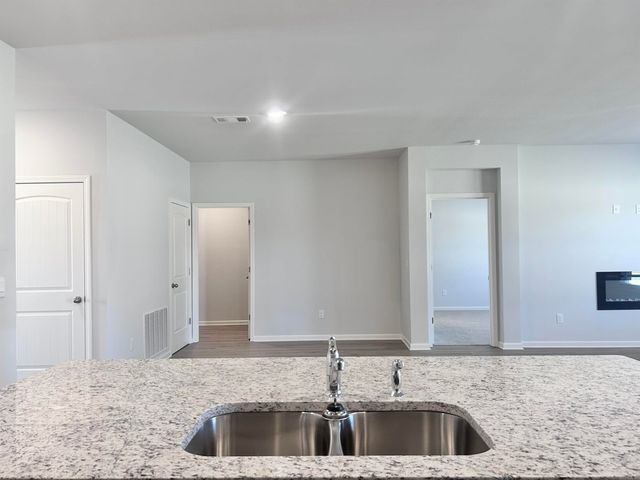 724 Edgemont Circle, Jonesboro, AR 72405