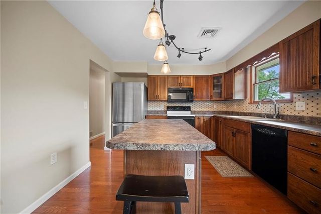 174 Hague Ln, South Union Twp, PA 15401