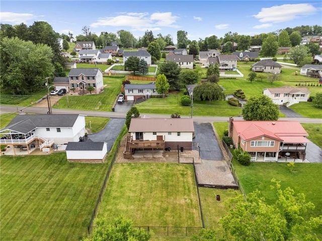 174 Hague Ln, South Union Twp, PA 15401