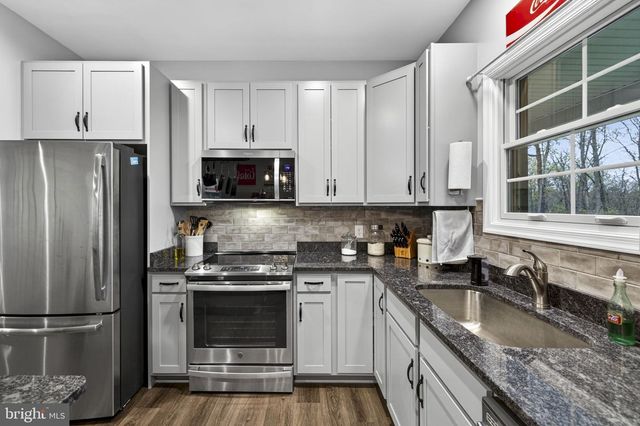 155 TURKEY, Middletown, VA 22645
