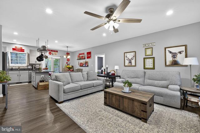 155 TURKEY, Middletown, VA 22645
