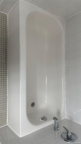 22100 E 11 Mile Road Unit: 22112, Saint Clair Shores, MI 48081