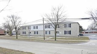 22100 E 11 Mile Road Unit: 22112, Saint Clair Shores, MI 48081